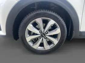 Kia Stonic (2023) thumbnail 9
