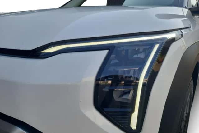 Kia EV3 (2025) thumbnail 12