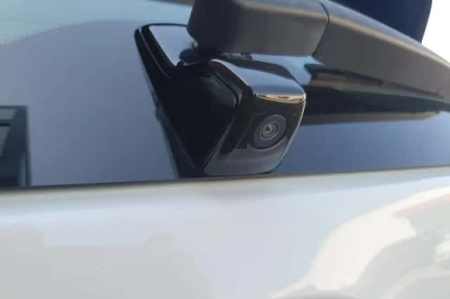 Kia Niro (2019) thumbnail 11