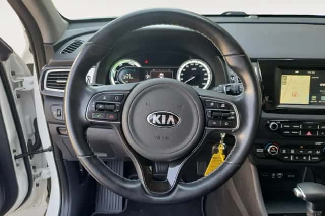 Kia Niro (2019) thumbnail 19