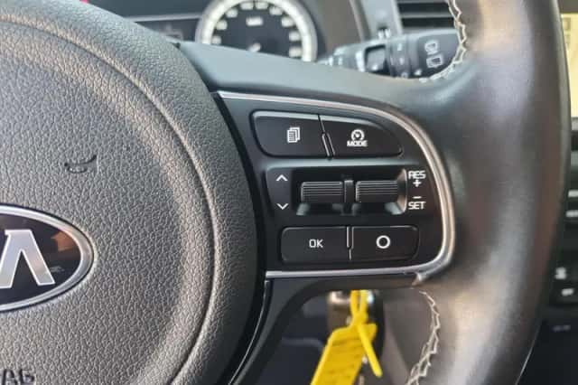 Kia Niro (2019) thumbnail 21