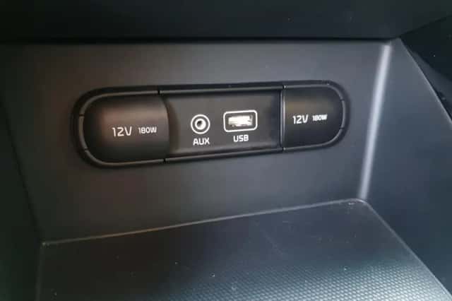 Kia Niro (2019) thumbnail 34