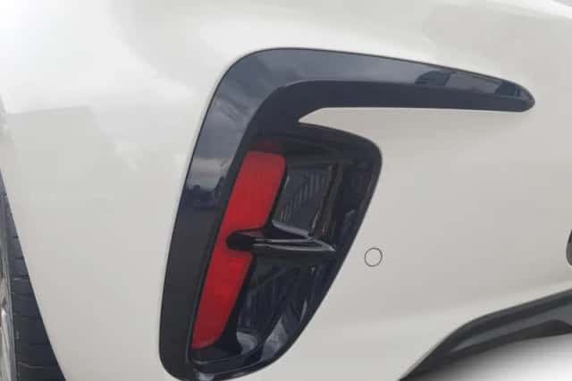 Kia Rio (2022) thumbnail 14