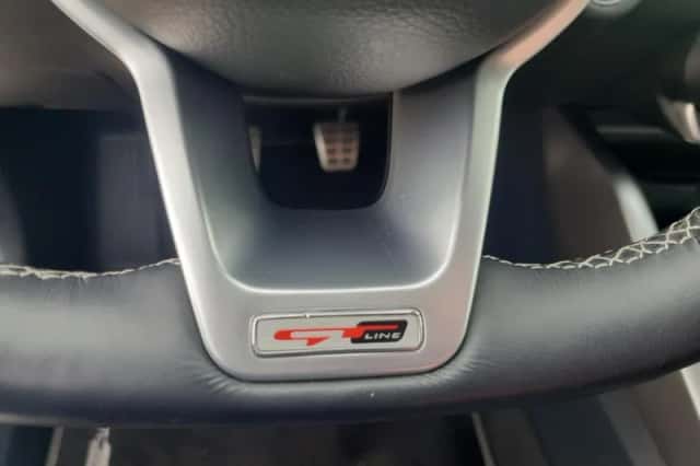 Kia Rio (2022) thumbnail 23