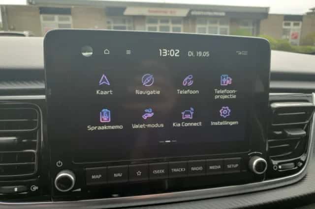Kia Rio (2022) thumbnail 29