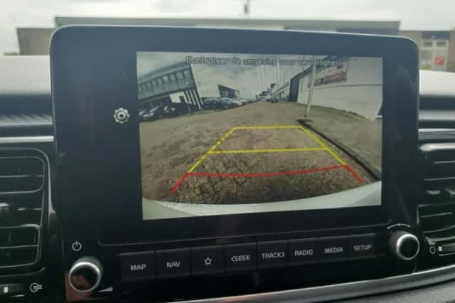 Kia Rio (2022) thumbnail 35