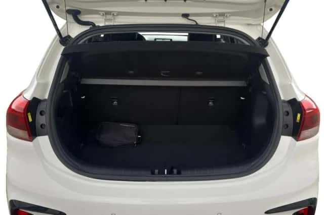 Kia Rio (2022) thumbnail 9