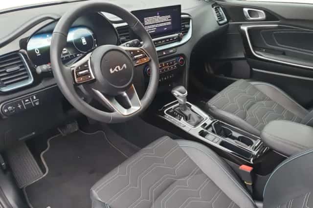 Kia Ceed Sportswagon (2025) thumbnail 15