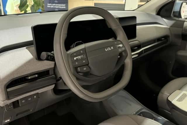 Kia EV3 (2024) thumbnail 12