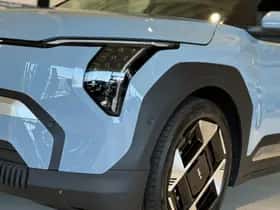 Kia EV3 (2024) thumbnail 3