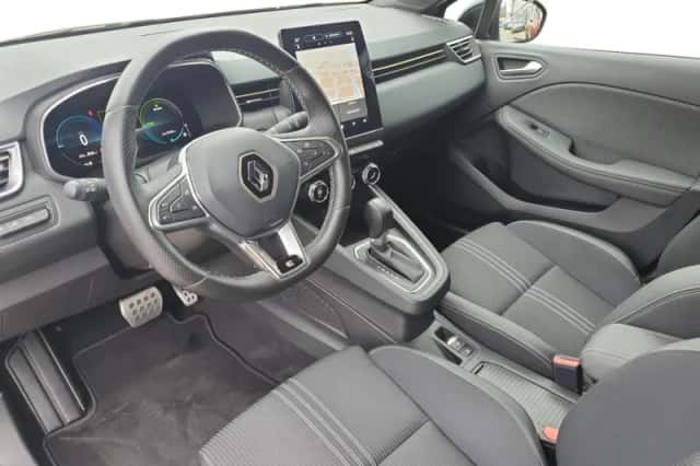 Renault Clio (2023) thumbnail 17