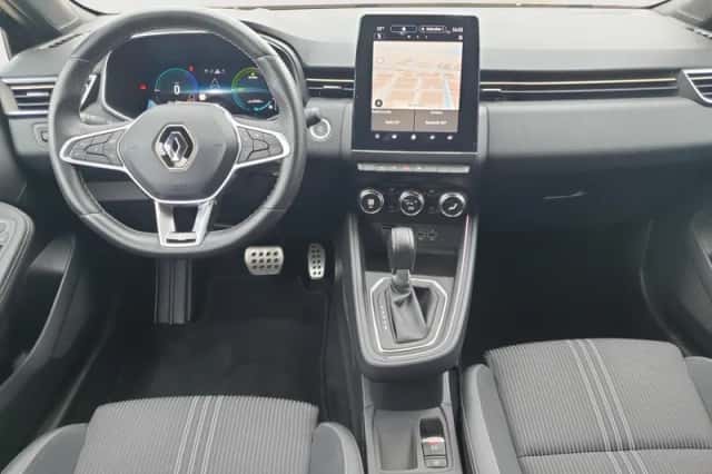 Renault Clio (2023) thumbnail 25