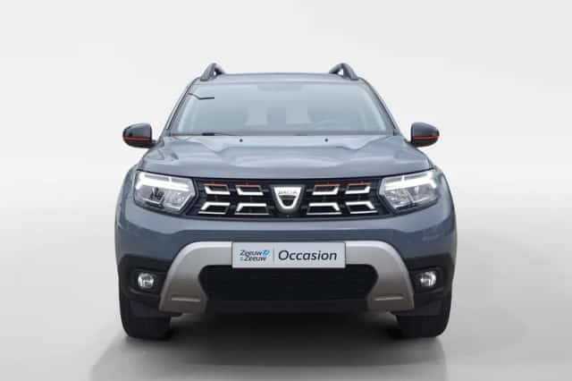 Dacia Duster (2022) thumbnail 2