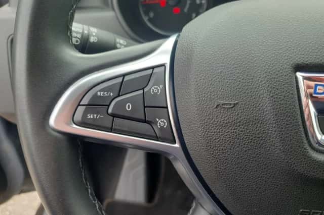 Dacia Duster (2022) thumbnail 22