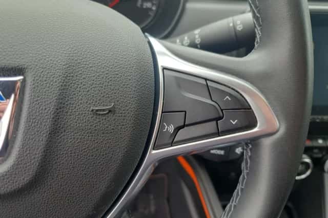 Dacia Duster (2022) thumbnail 23