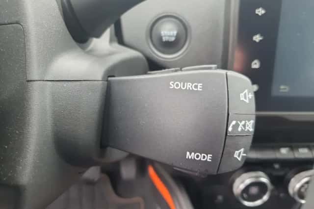 Dacia Duster (2022) thumbnail 35