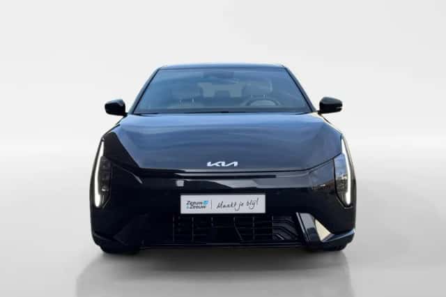 Kia EV4 (2025) thumbnail 2