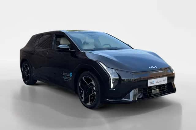 Kia EV4 (2025) thumbnail 3
