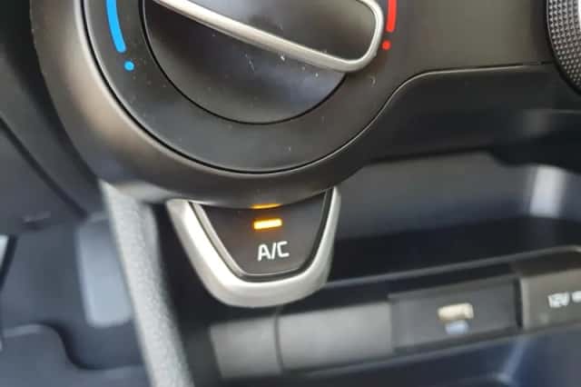 Kia Picanto (2022) thumbnail 27