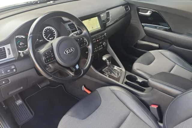 Kia Niro (2019) thumbnail 16