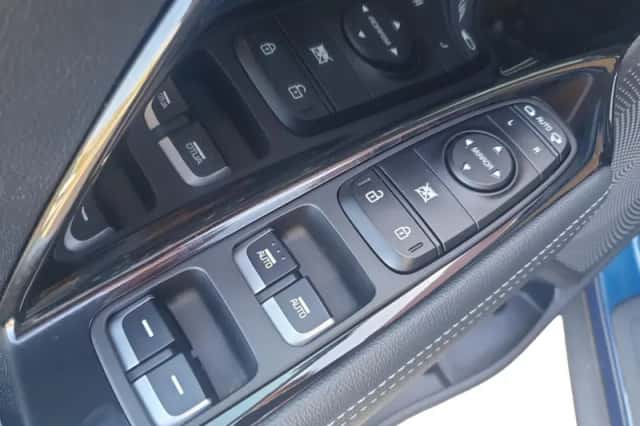 Kia Niro (2019) thumbnail 34