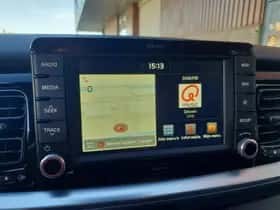 Kia Stonic (2019) thumbnail 27