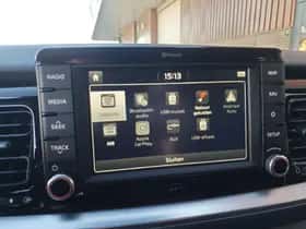 Kia Stonic (2019) thumbnail 29
