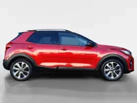 Kia Stonic (2019) thumbnail 4