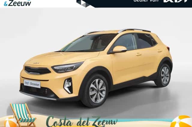 Kia Stonic (2023) thumbnail 1