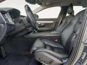 Volvo V90 (2018) thumbnail 16