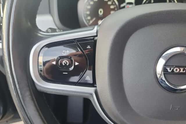 Volvo V90 (2018) thumbnail 24