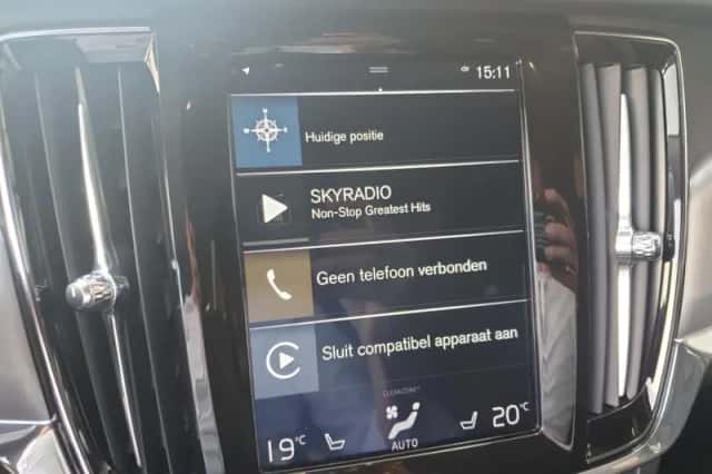 Volvo V90 (2018) thumbnail 29