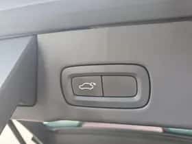 Volvo V90 (2018) thumbnail 9