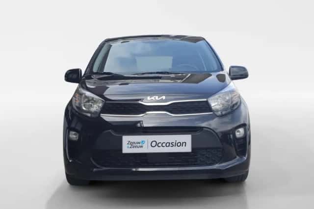 Kia Picanto (2023) thumbnail 2