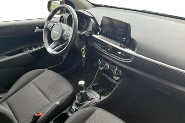 Kia Picanto (2023) thumbnail 14
