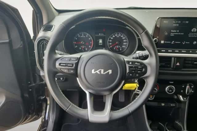 Kia Picanto (2023) thumbnail 17