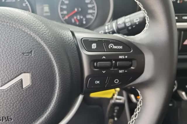 Kia Picanto (2023) thumbnail 19