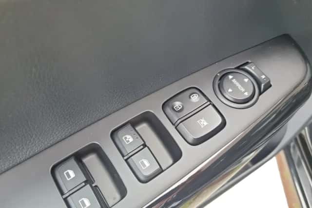 Kia Picanto (2023) thumbnail 27
