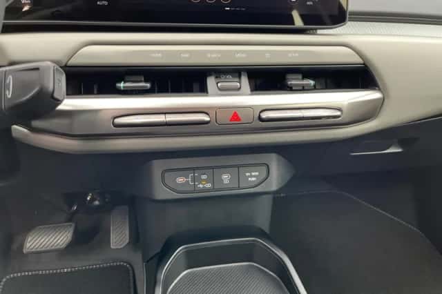 Kia EV4 (2026) thumbnail 22