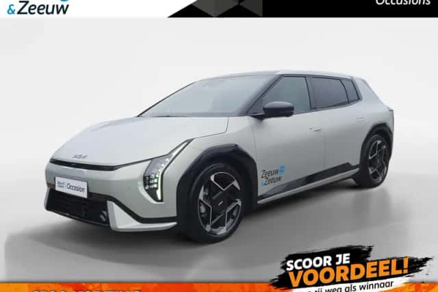 Kia EV4 (2025) thumbnail 1