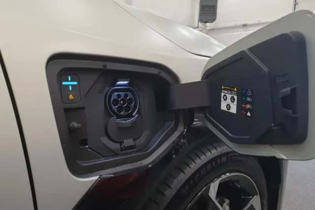 Kia EV4 (2025) thumbnail 15