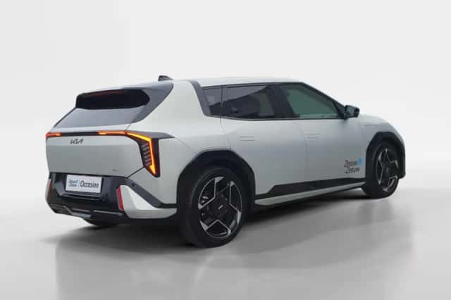 Kia EV4 (2025) thumbnail 5