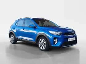 Kia Stonic (2023) thumbnail 3