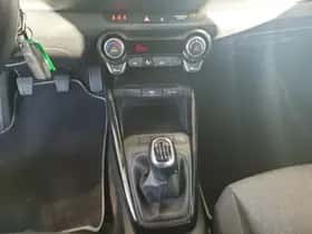 Kia Stonic (2023) thumbnail 28