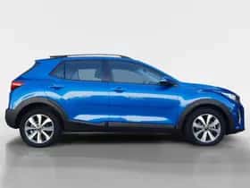 Kia Stonic (2023) thumbnail 4