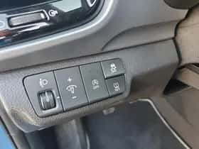 Kia Stonic (2023) thumbnail 31