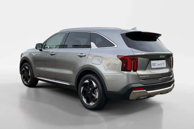 Kia Sorento (2026) thumbnail 3
