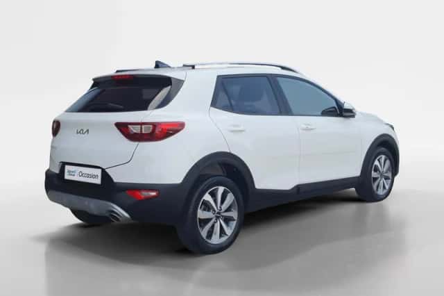 Kia Stonic (2025) thumbnail 5