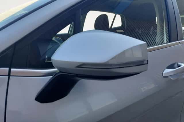 Kia Sportage (2023) thumbnail 11