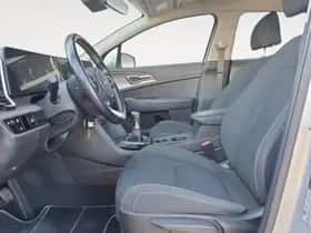 Kia Sportage (2023) thumbnail 13
